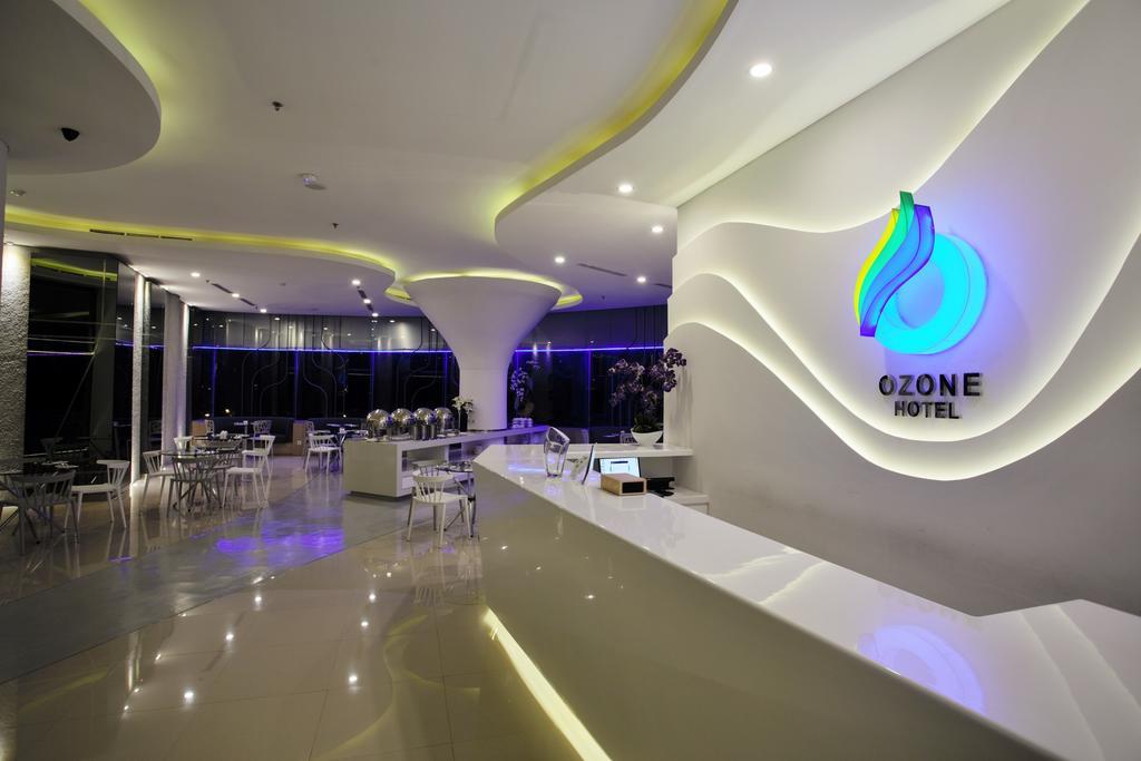 Ozone Hotel Pantai Indah Kapuk Jakarta Luaran gambar