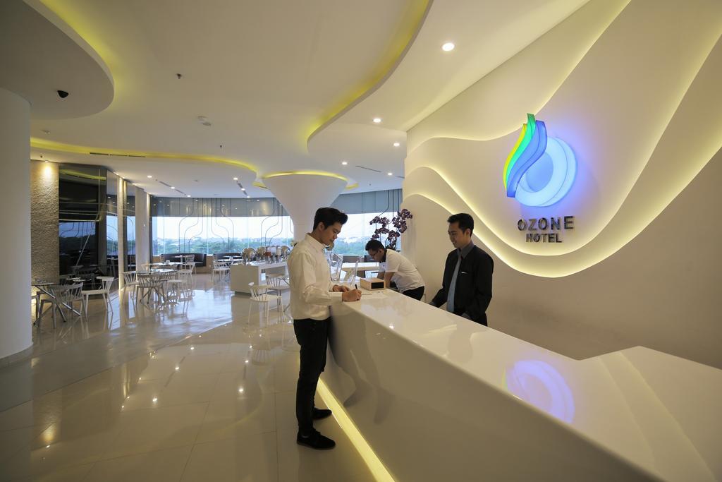 Ozone Hotel Pantai Indah Kapuk Jakarta Luaran gambar